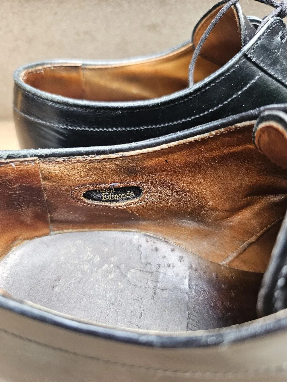 Allen Edmonds Hillcrest Black Leather dress shoes Vibram Heel 7.5